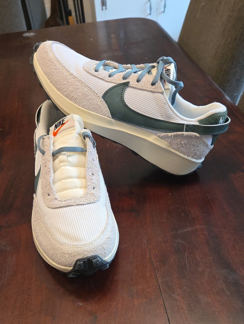Nike Women's Waffle Debut Vintage in the "White Vintage Green" 11 Women